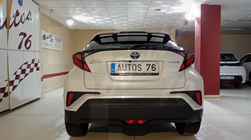TOYOTA C-HR 2.0 HÍBRIDO 180 CV  AUTOMÁTICO