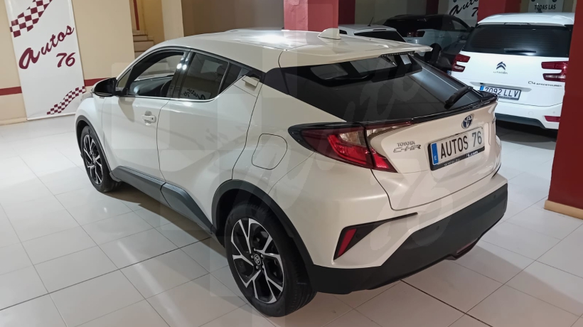 TOYOTA C-HR 2.0 HÍBRIDO 180 CV  AUTOMÁTICO