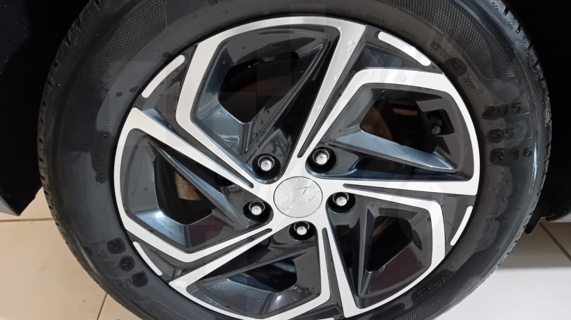 HYUNDAI 1.6 CRDI 136 CV 48 V