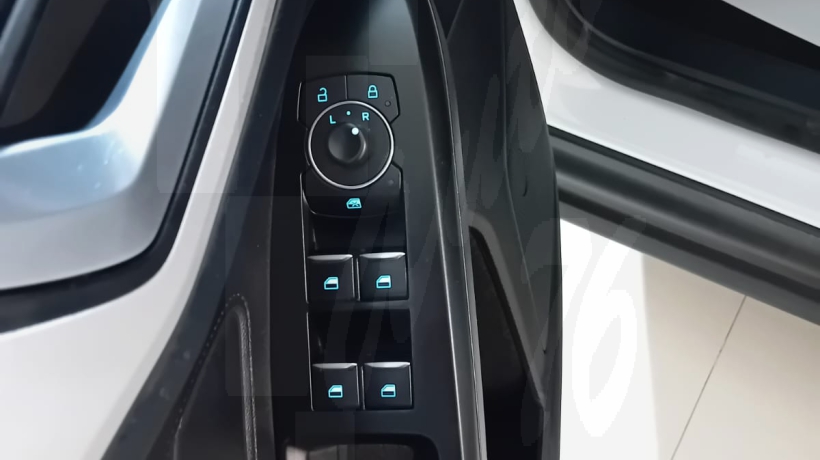 FORD FOCUS 1.5 TDCI 120 CV FAMILIAR