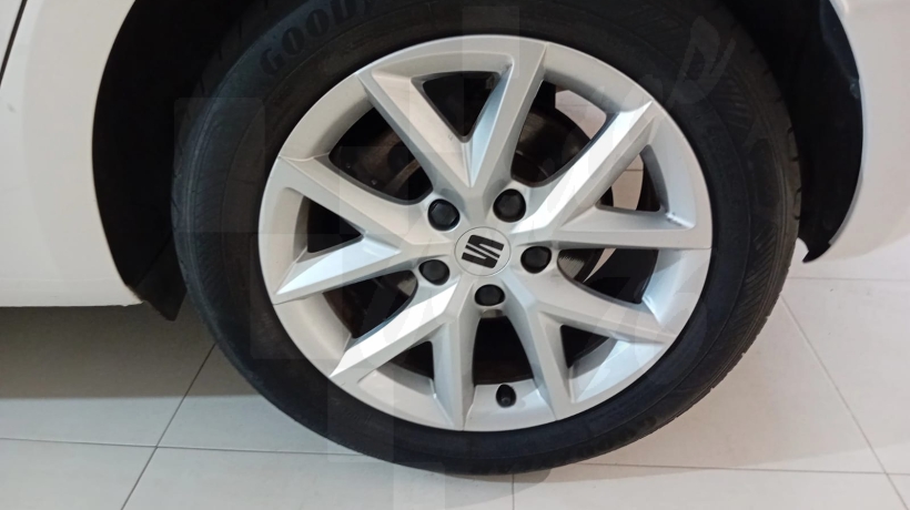 SEAT LEON 2.0 TDI 115 CV