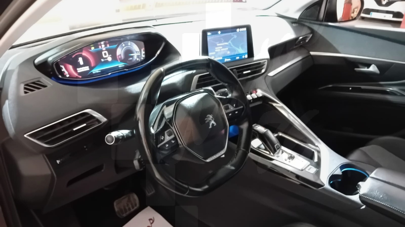 PEUGEOT 3008 1.5 HDI 130 CV AUTOMÁTICO
