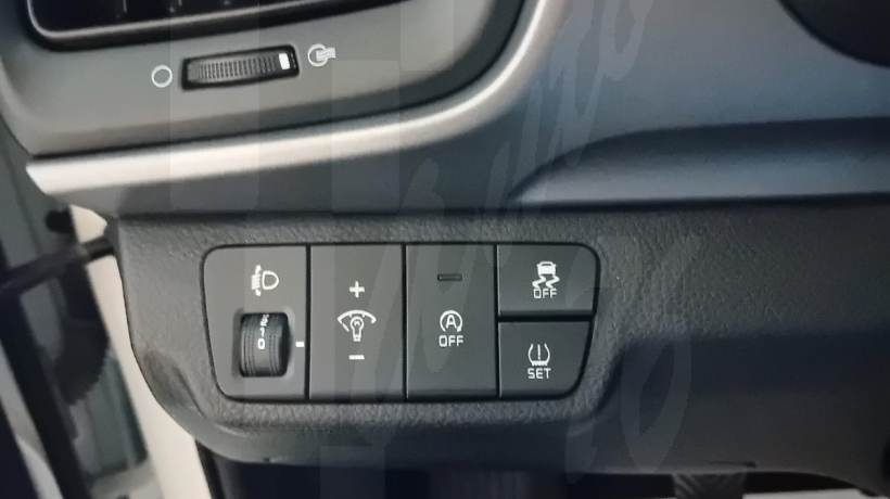 KIA STONIC 1.2 i 84 CV