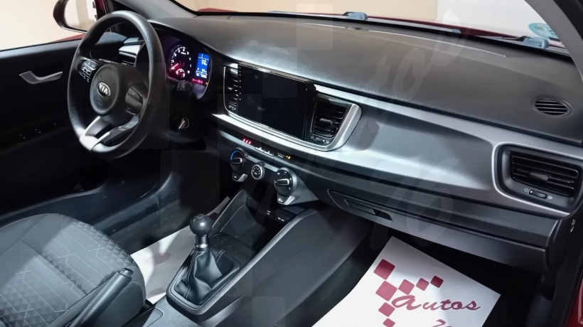 KIA RIO 1.2 i 84 CV
