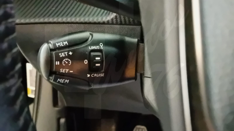 PEUGEOT 2008 1.5 HDI 110 CV
