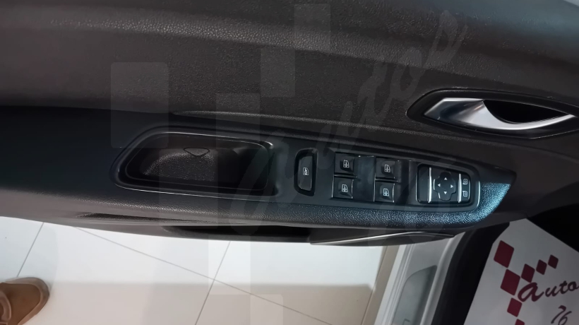 RENAULT CAPTUR 900i 90 CV
