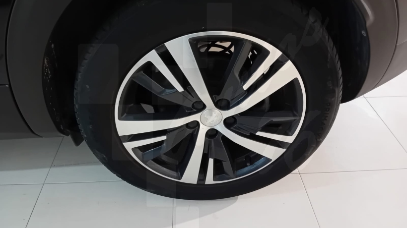 PEUGEOT 3008 1.5 HDI 130 CV AUTOMÁTICO