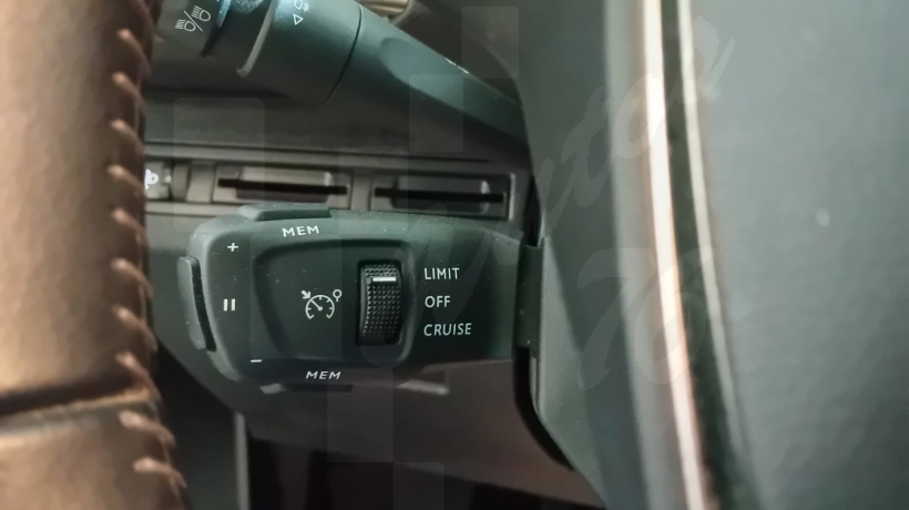 PEUGEOT 3008 1.5 HDI 130 CV