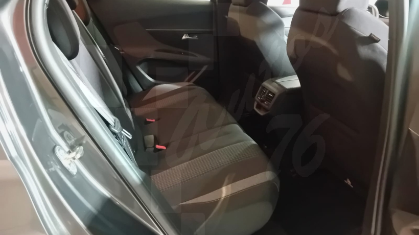 PEUGEOT 3008 1.5 HDI 130 CV