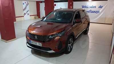 PEUGEOT 5008 1.5 HDI 130 CV 7 PLAZAS