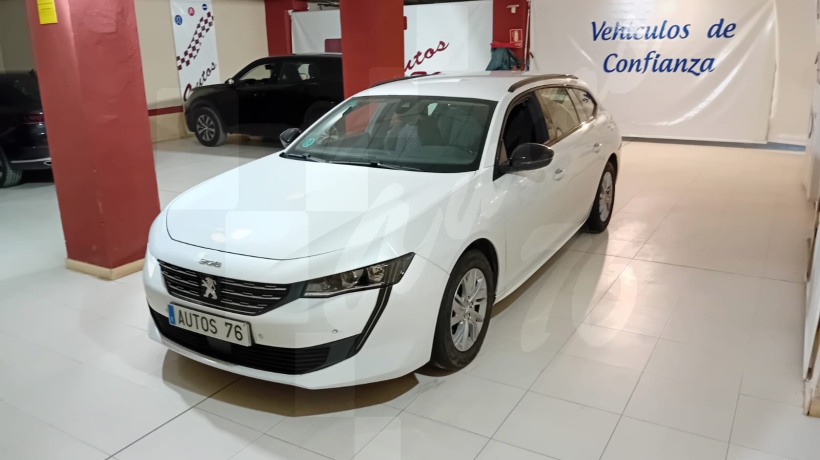 PEUGEOT 508 1.5 HDI 130 CV FAMILIAR AUT.