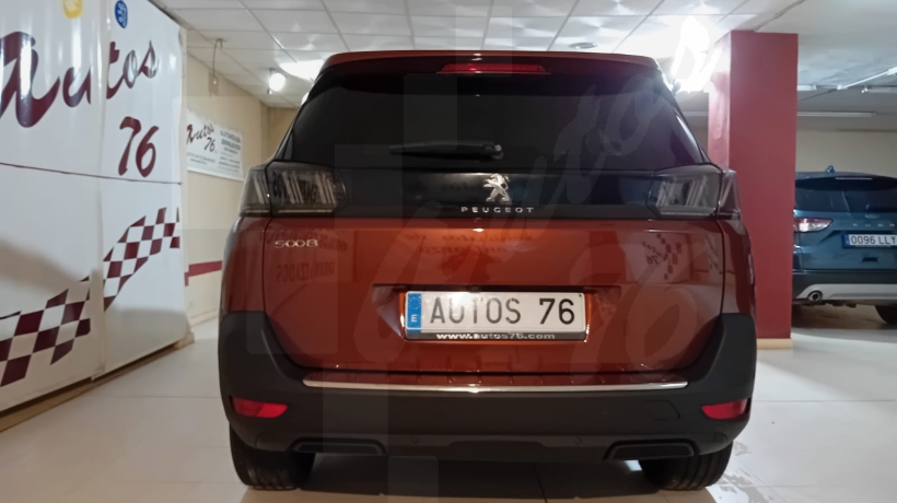 PEUGEOT 5008 1.5 HDI 130 CV 7 PLAZAS