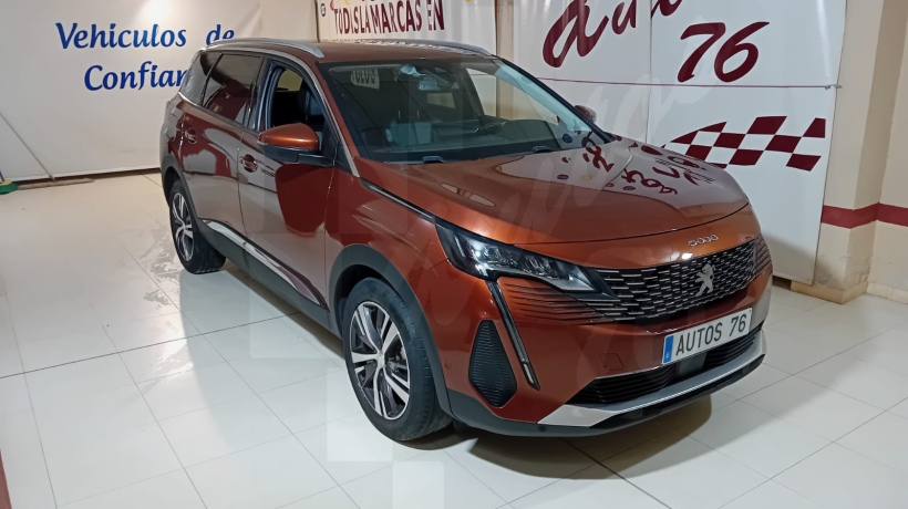 PEUGEOT 5008 1.5 HDI 130 CV 7 PLAZAS