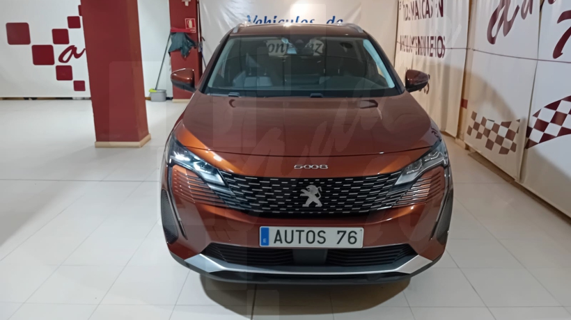 PEUGEOT 5008 1.5 HDI 130 CV 7 PLAZAS