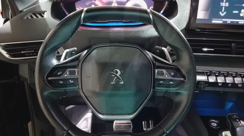 PEUGEOT 3008 1.5 HDI 130 CV AUTOMÁTICO