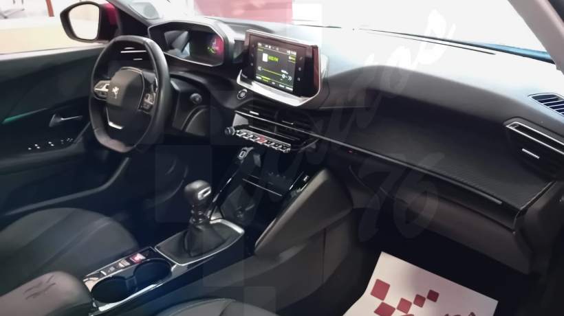 PEUGEOT 2008 1.5 HDI 130 CV