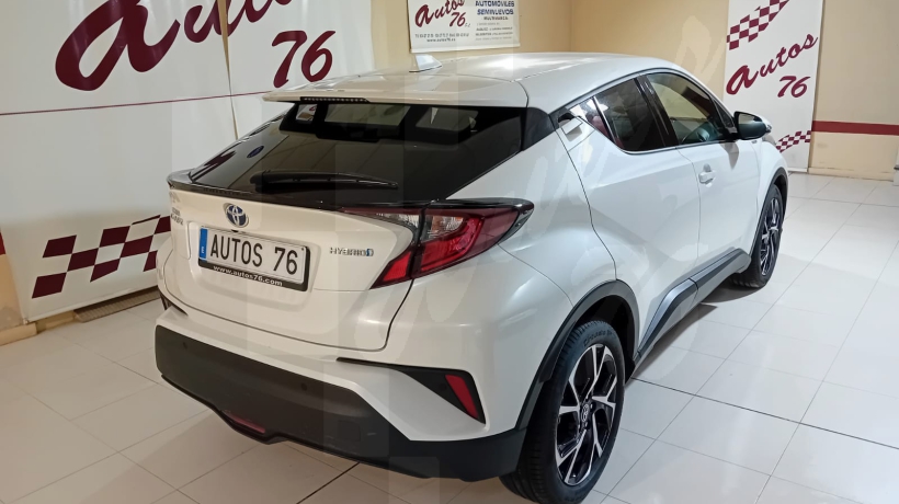 TOYOTA C-HR 1.8 VVT-I  122 CV HÍBRIDO  AUTOMÁTICO