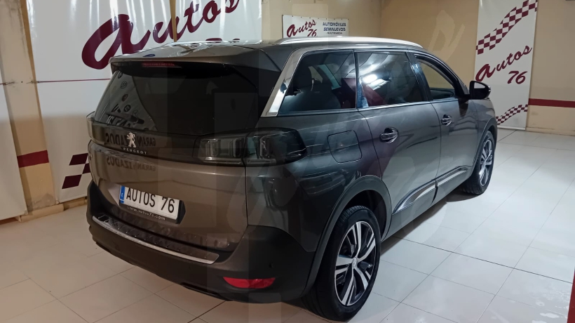 PEUGEOT 5008 1.5 HDI 130 CV 7 PLAZAS