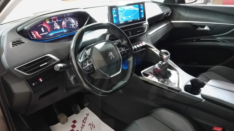 PEUGEOT 5008 1.5 HDI 130 CV 7 PLAZAS