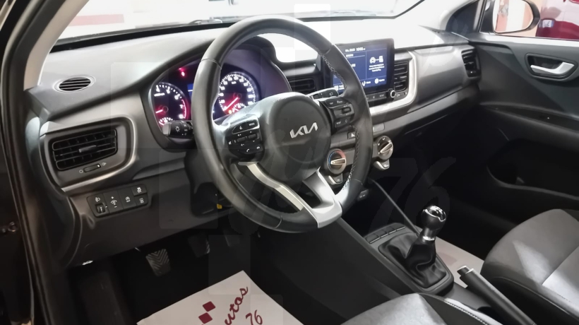 KIA STONIC 1.2 i 84 CV