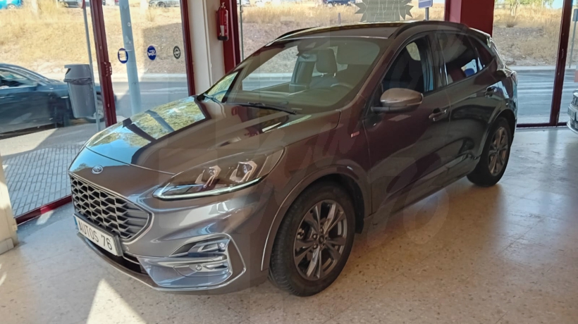FORD KUGA 1.5 TDCI 120 CV STLINE