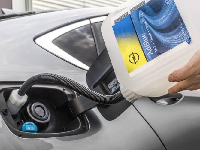 ¿Puedo recargar yo mismo el depósito de AdBlue? ¿Puedo recargar yo mismo el depósito de AdBlue?